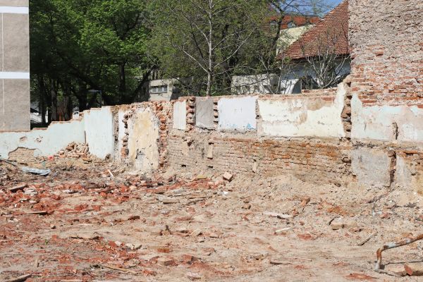 Brick Wall Demolition in Youngstown
