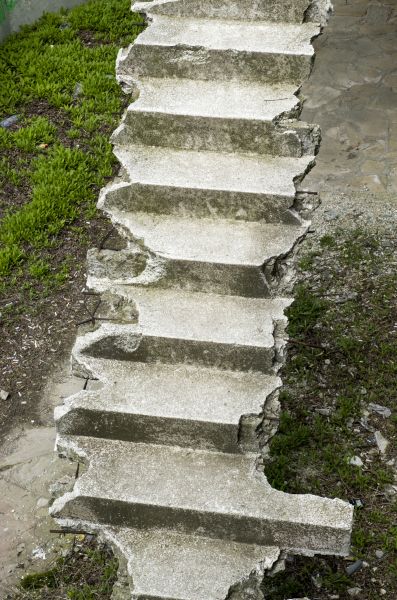 Concrete Steps Demolition in Youngstown